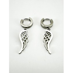 Gümüş Kanat Detaylı Küpe